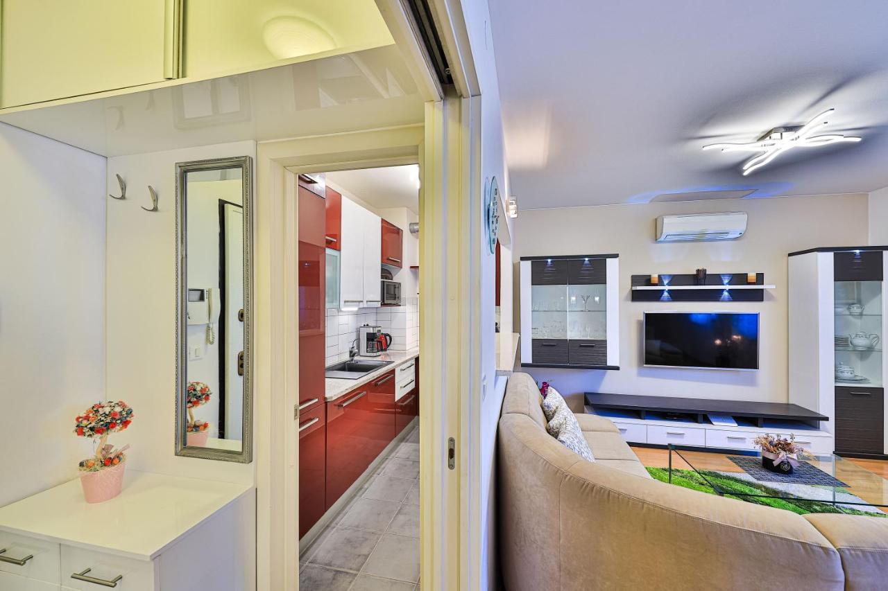 Apartman Toni Apartment สปลิท ภายนอก รูปภาพ
