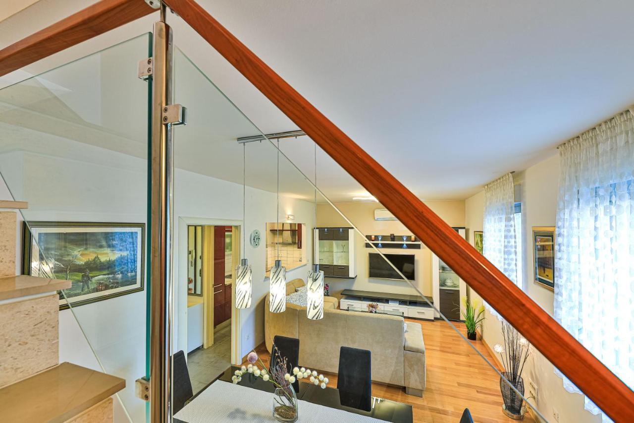Apartman Toni Apartment สปลิท ภายนอก รูปภาพ